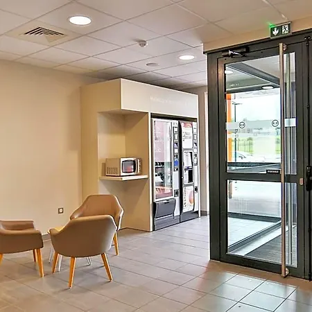B&B Hotel Les Herbiers Hotel